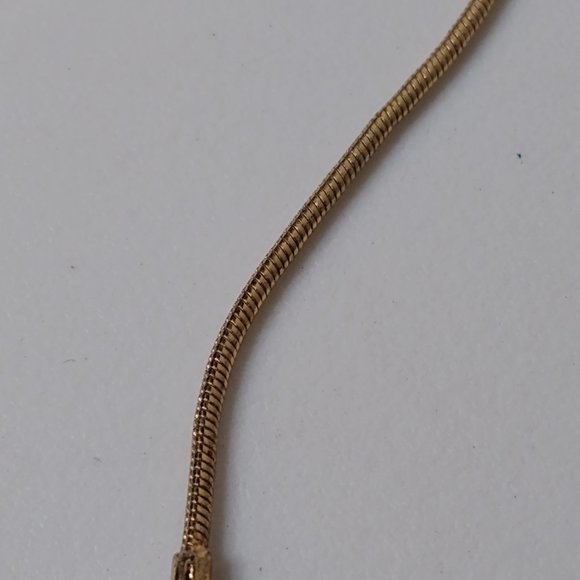 Y Shaped White Flower Metal Necklace 16 Inches - Picture 10 of 15